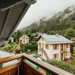Luxurious 3-bedroom Flat With Sauna And Garage Appartement